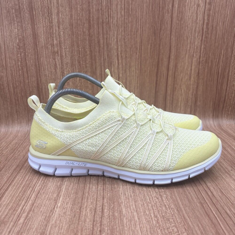 Skechers Glider Tuneful 22874 Yellow Casual Bungee Slip-On Sneakers Size 11 Euc